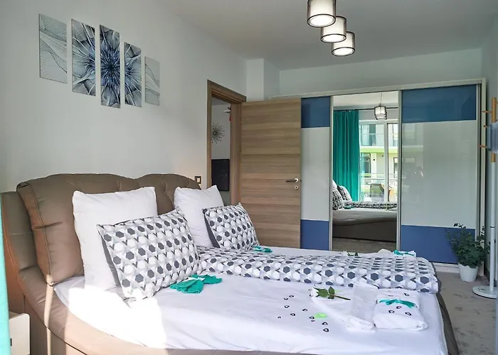 Sonnenstrand - N Pool Mamaia